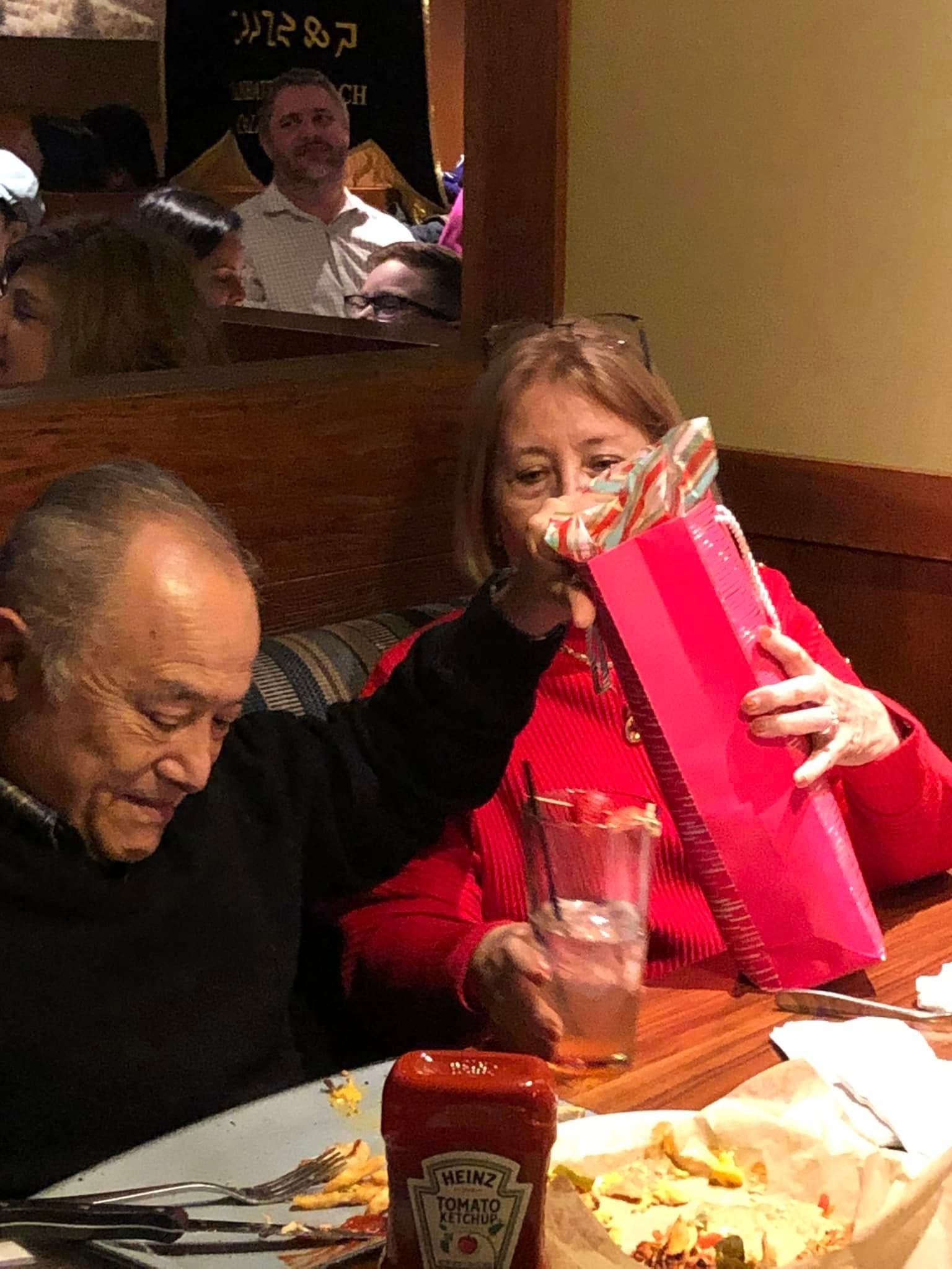Christmas Dinner at Lazy Dog Photo 32